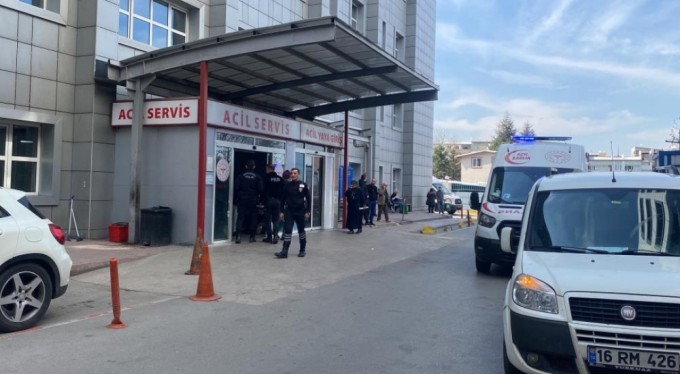 Bursa'da hastanede korku dolu anlar! Doktor ilaç yazmayınca kendini yaktı
