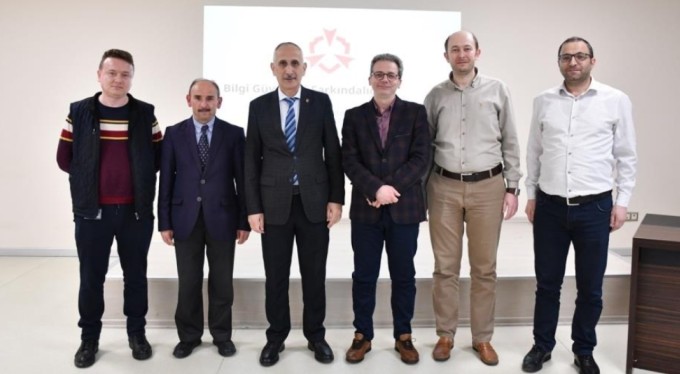 Bursa Büyükşehir personeli siber tehditlere karşı bilgilendirildi