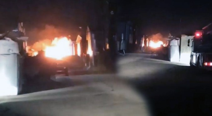 Bursa'da korkutan yangın! Geri dönüşüm deposu alev alev