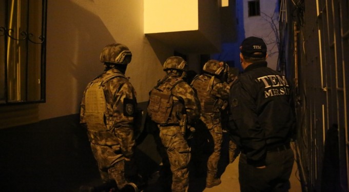 DEAŞ'a operasyon: 8 gözaltı kararı