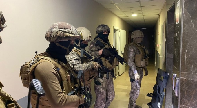 18 ilde siber dolandırıcılık operasyonu: 153 kişi gözaltında