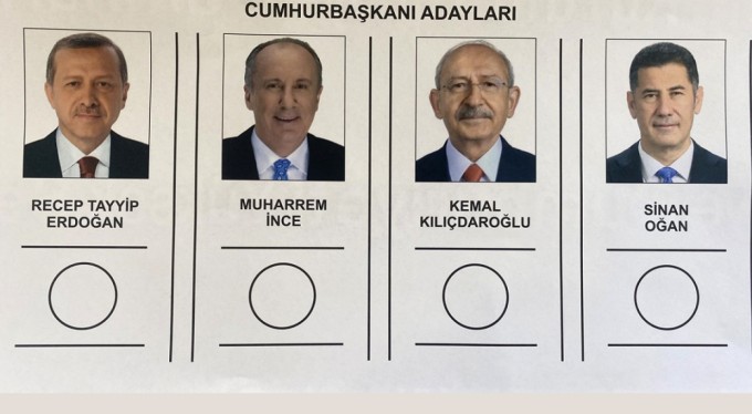 Oy pusulaları basılmaya başladı