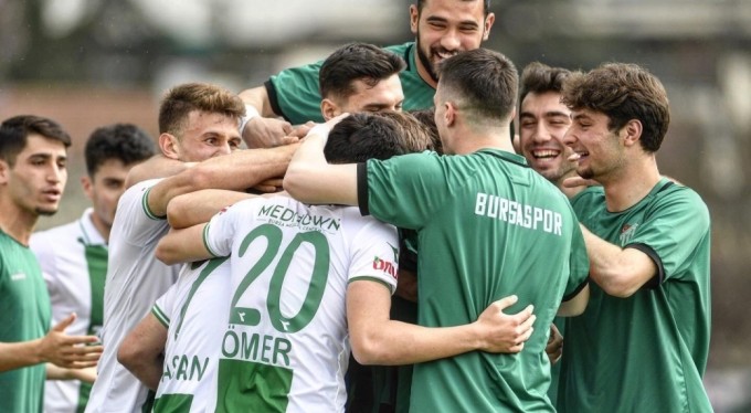 Bursaspor, Özer Hurmacı'yla 4 maçta 10 puan topladı