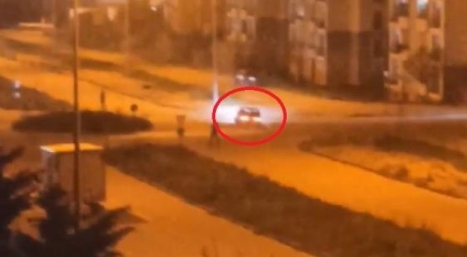 Bursa'da yine aynı manzara! Drift atan trafik magandaları kamerada