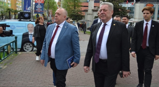 Memleket Partisi Bursa'da sahaya indi