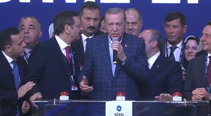 Türkiye'nin ilk batarya fabrikasının temeli Bursa'da atıldı! Erdoğan'dan önemli mesajlar