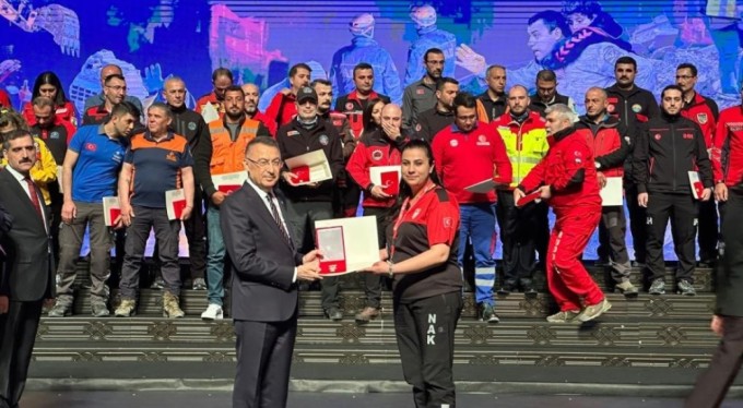 Bursa'nın arama kurtarma ekibi NAK'a Devlet Üstün Fedakarlık Madalyası