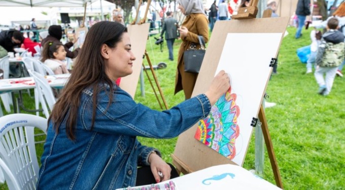 Bursa'yı tuvallere yansıttılar