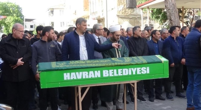 Kahraman baba ve kızı son yolculuklarına uğurlandı