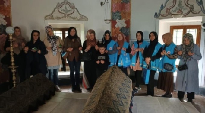 Fatih Sultan Mehmed'in annesi Hüma Hatun dualarla yad edildi