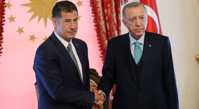 Cumhurbaşkanı Erdoğan, Sinan Oğan'ı kabul etti!