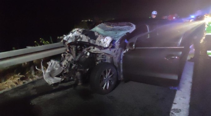 Otoyolda feci kaza; 1 ölü 1 ağır yaralı