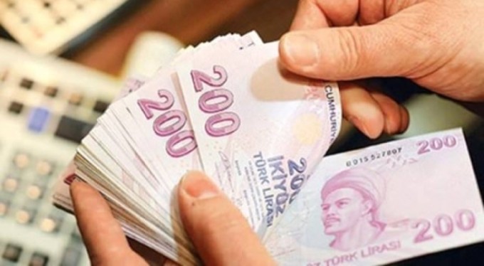 Düşük gelirli ailelere ek ödeme! Her eve en az bir maaş!