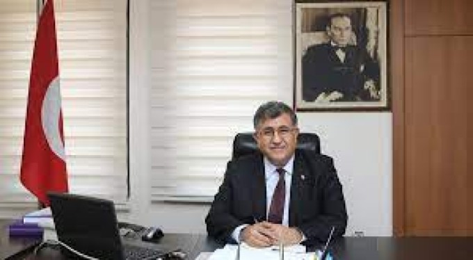 'Yeniden Kuruluş' kitap raflarında