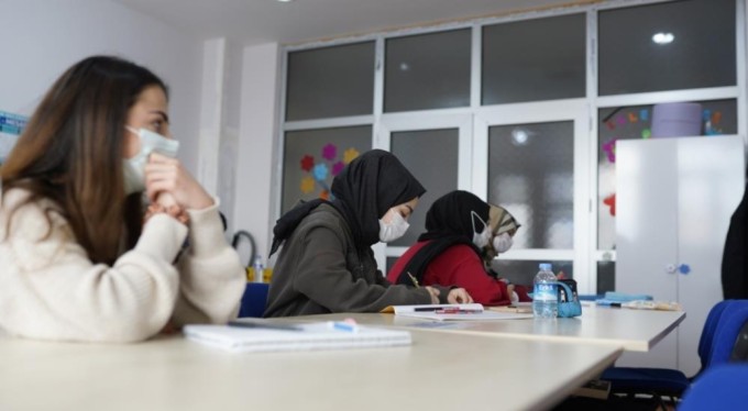 Yıldırım'da üniversite adaylarına deneme sınavı