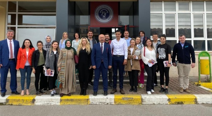 BOSİAD gençleri mesleki eğitime çağırıyor