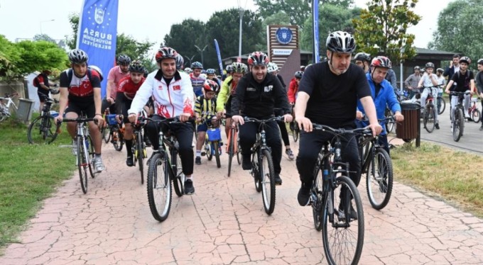 Başkan Aktaş Dünya Bisiklet Günü'nde pedal çevirdi