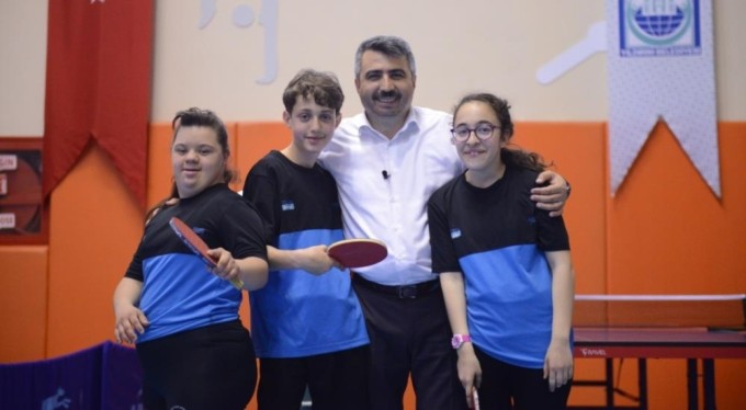 Yıldırım'ın 'özel' çocuklarından 3 madalya