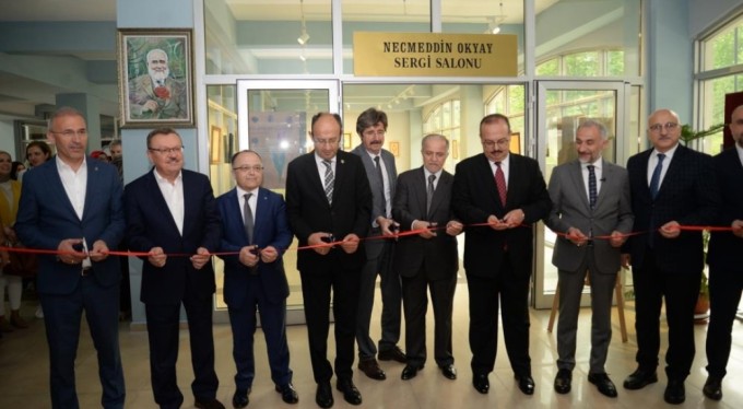 Yazma eserler kütüphanesi ve sergi salonu hizmete açıldı