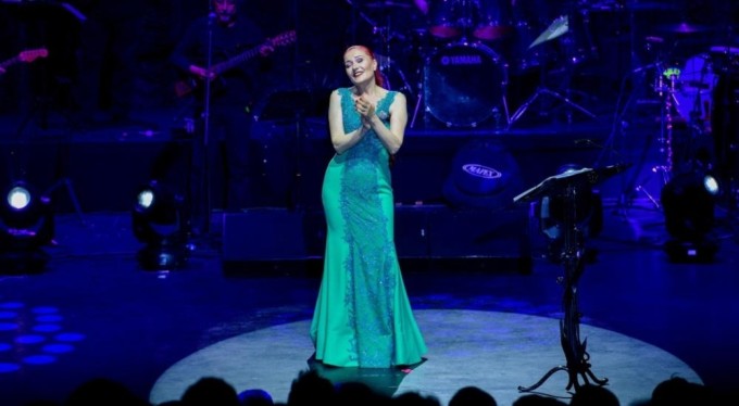 Candan Erçetin yaz konserlerine Bursa'da start verdi