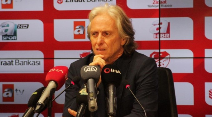 Jorge Jesus: 'Bugünden itibaren Fenerbahçe'nin teknik direktör değilim'