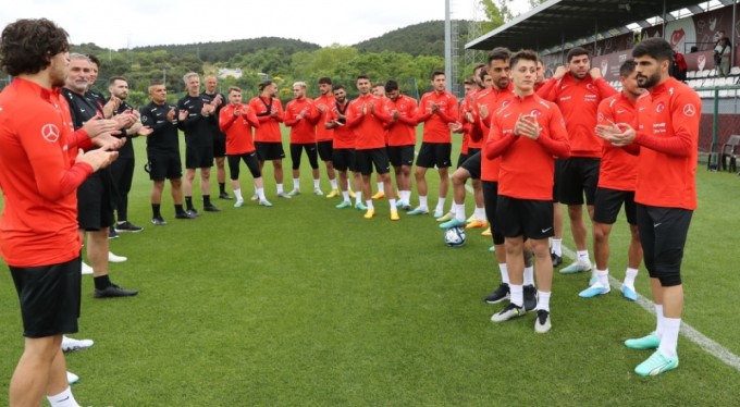 A Milli Futbol Takımı, Letonya maçı hazırlıklarını sürdürdü