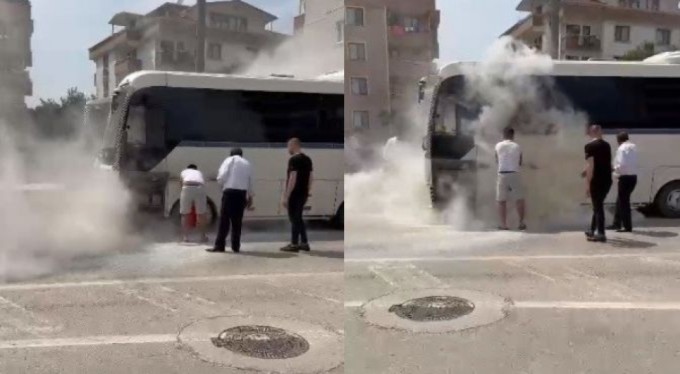 Bursa'da işçi taşıyan servis yanmaktan son anda kurtuldu