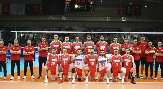 A Milli Erkek Voleybol Takımı'nın yarı finalde rakibi Çekya