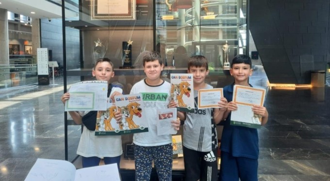 Osmangazi'den öğrencilere karne hediyesi