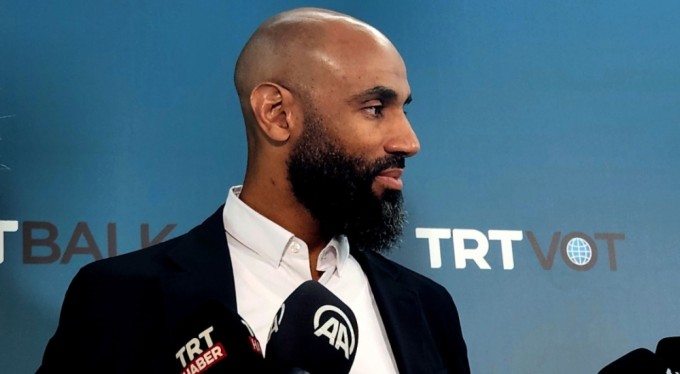 Frederic Kanoute: 'Türkiye'de en çok futbola olan tutkudan etkilendim'
