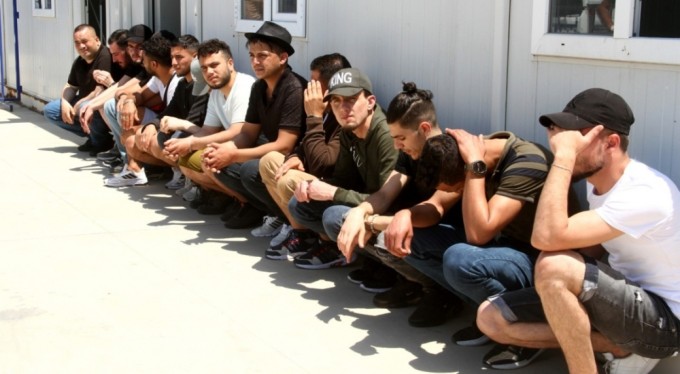 Esnaf hayatının şokunu yaşadı! Kaçak göçmen çalıştırana şok ceza