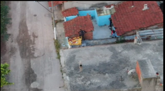 Bursa'da uyuşturucu tacirlerine dev baskın! Onlarca gözaltı...