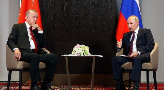 Kremlin: 'Putin, ülkedeki durumla alakalı Erdoğan'a bilgi verdi'