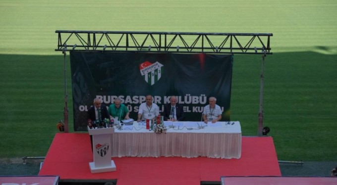 Bursaspor'un yeni başkanı belli oldu!  Gerginlikten dolayı Timsah Park'ı terk etti