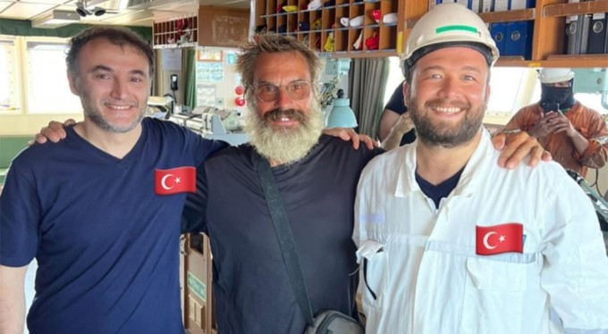 Denizde kaybolan Fransız 137 gün sonra Türk denizciler tarafından kurtarıldı