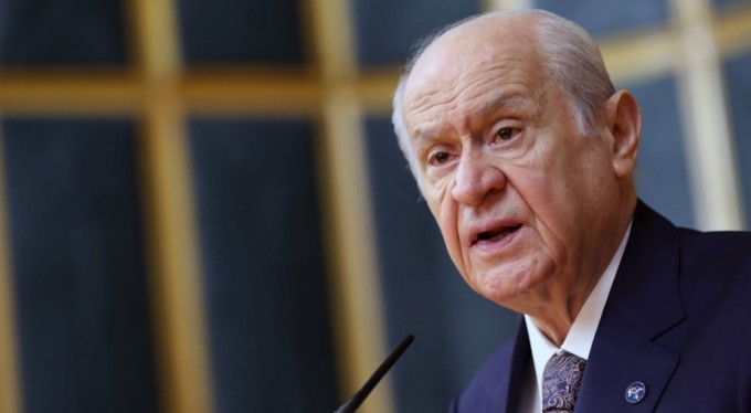 Bahçeli'den emekliler için 'seyyanen zam' çağrısı