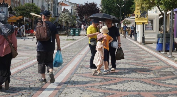 Kavrulmaya hazır olun: Uzmanından korkutan sıcaklık uyarısı!
