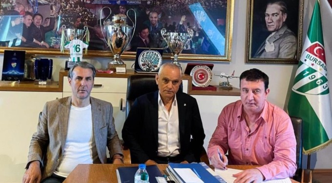 Bursaspor'un yeni teknik direktörü Yalçın Gündüz oldu