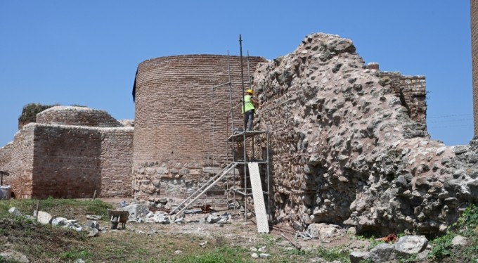 İznik surları Büyükşehir korumasında