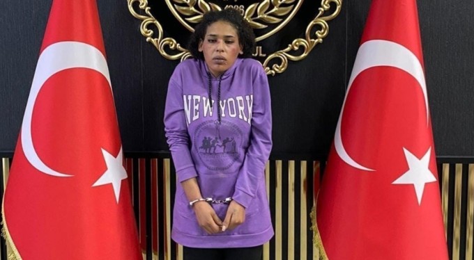 Ahlam Albashir  savunmasında  "Bombayı görünce  polisi aradım ama..."