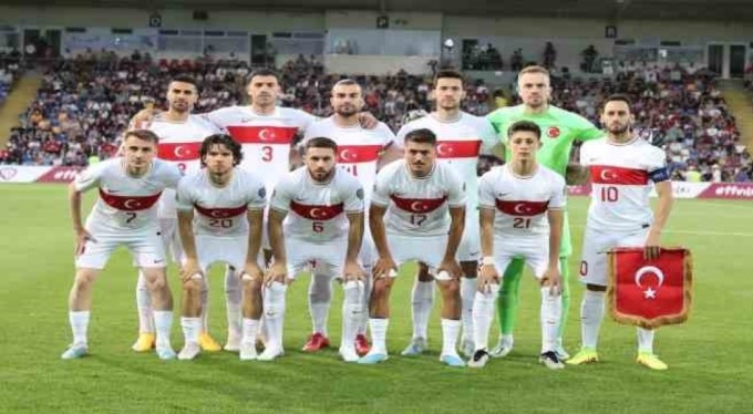 Türkiye'nin FIFA dünya sıralamasındaki yeri değişmedi