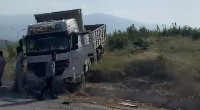Freni patlayan kamyon yoldan çıktı: 1 yaralı