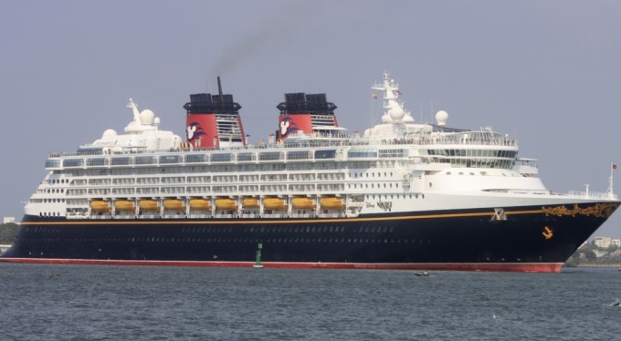 Amsterdam'da büyük yolcu gemilerine yasak