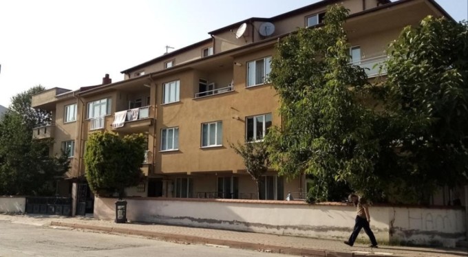 Bursa'da 5 yaşındaki çocuk bahçe duvardan düşerek yaralandı!