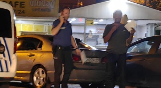 Bursa'da tartıştığı eşini düğünü ortasında bıçakladı!