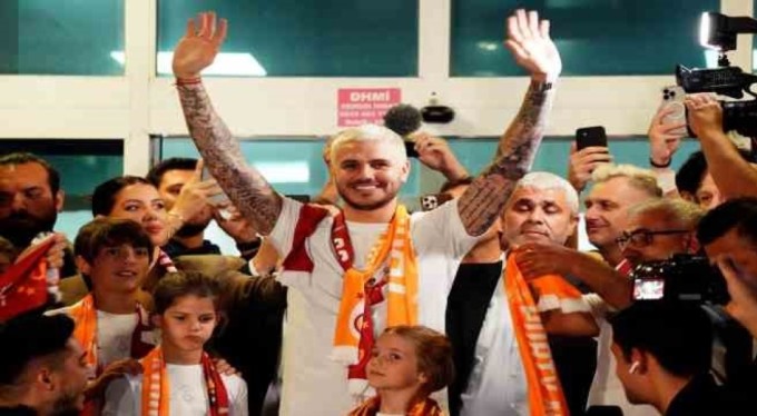 Mauro Icardi, İstanbul'a geldi