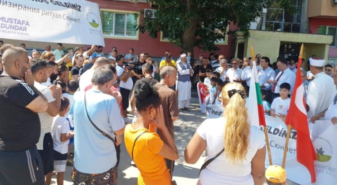 Filibe'de Toplu Sünnet Şöleni ve Aşure İkramı