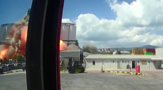 Toprak Mahsulleri Ofisi'nde korkutan patlama!