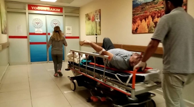 Bursa'da tabancasını temizlerken kendisini ayağından vurdu!