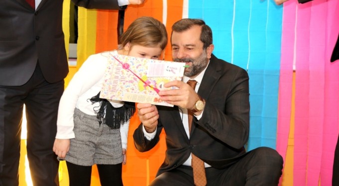 Gürsu'da çocuklara kırtasiye desteği